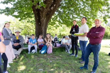 PIVKA DRŽAVNO TEKMOVANJE MLADIH ČEBELARJEV 11.5.2024 - Valter Leban-0523 (Small)